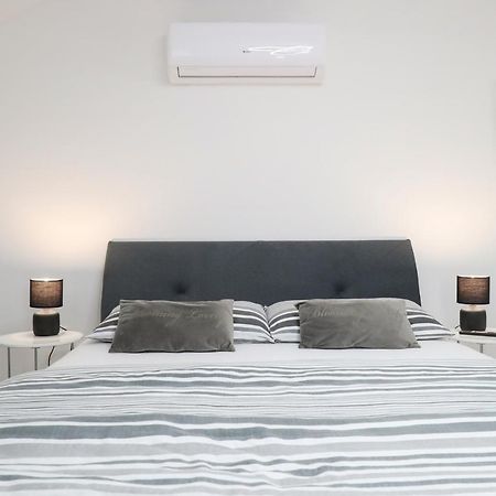 Imperium Rooms Zagreb Airport Velika Gorica Esterno foto
